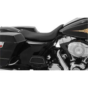 Mustang - Runaround Solo Seat - '08-20 Touring 2