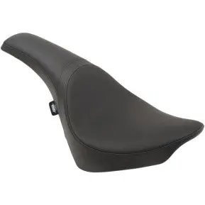 Drag - Predator 2-Up Seat - Smooth - '18-21 Softail 1
