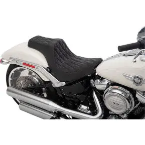 Drag - Predator Iii Seat - Double Diamond, Black Thread - '18-20 Softail 2