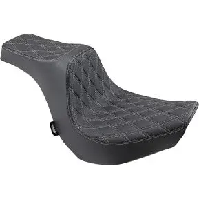 Drag - Predator Iii Seat - Double Diamond, Silver Thread - '18-20 Softail 1