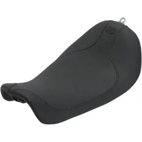 Mustang - Runaround Solo Seat - '06-17 Dyna 1