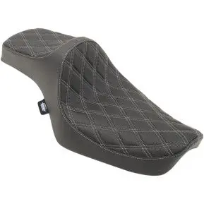 Drag - Predator Iii Seat - Double Diamond Stitch, Silver Thread - '82-03 Xl 1