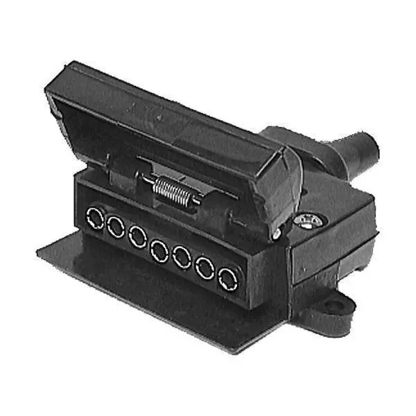 Britax 7 Pin Flat Plastic Socket 1