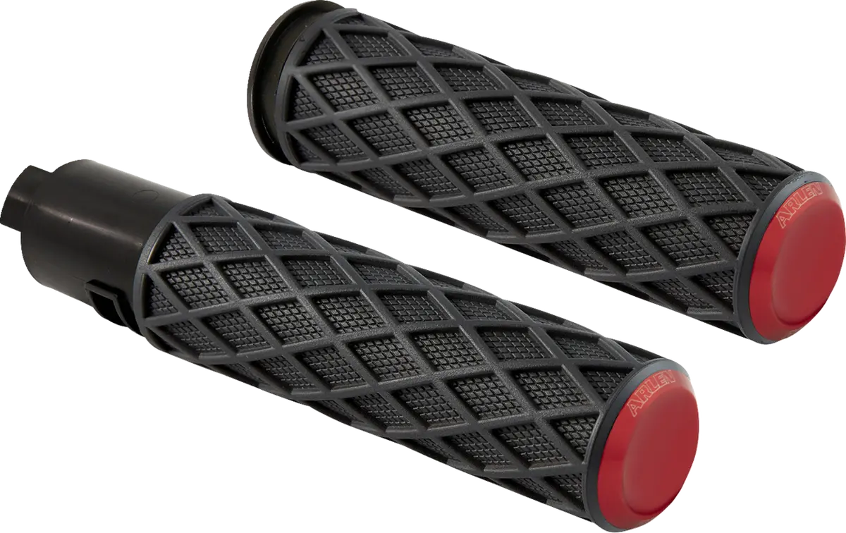 Arlen Ness Diamond Grips - Tbw - Red 500-061 1