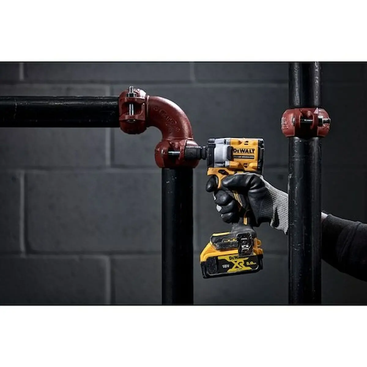 Chave De Impacto Dewalt Dcf922p2t-Qw 2