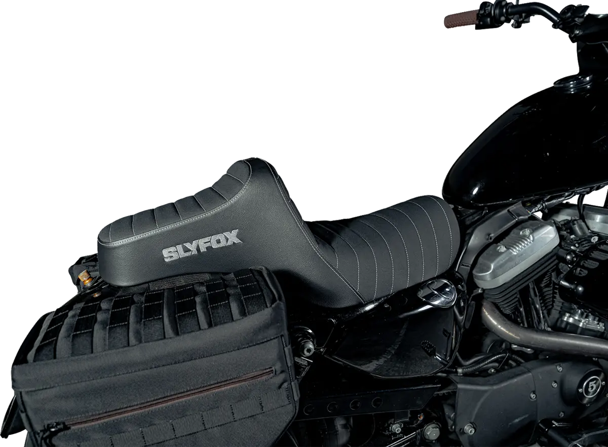 Slyfox Highnoon Seat - Vinyl - Classic Stitch - Silver Logo - Xl 4709B-Slyfox 2
