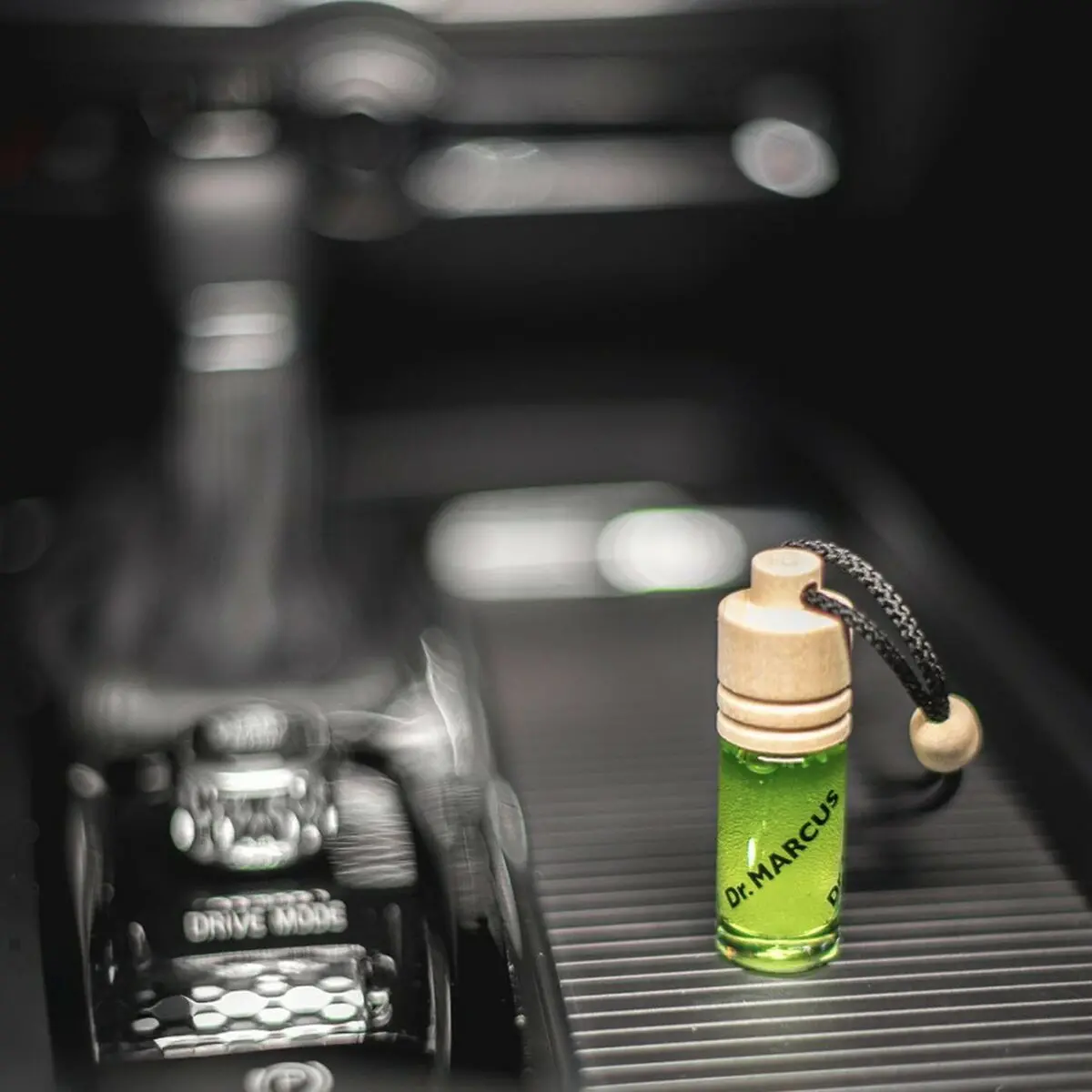 Ambientador Para Automóveis Dr Marcus Ecolo Maçã 4,5 Ml Madeira Cristal Fragância Colar 4 Peças 2