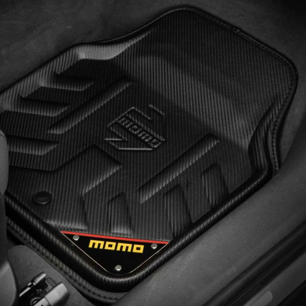 Tapete Para O Carro Momo Moml3mdbss Universal 1
