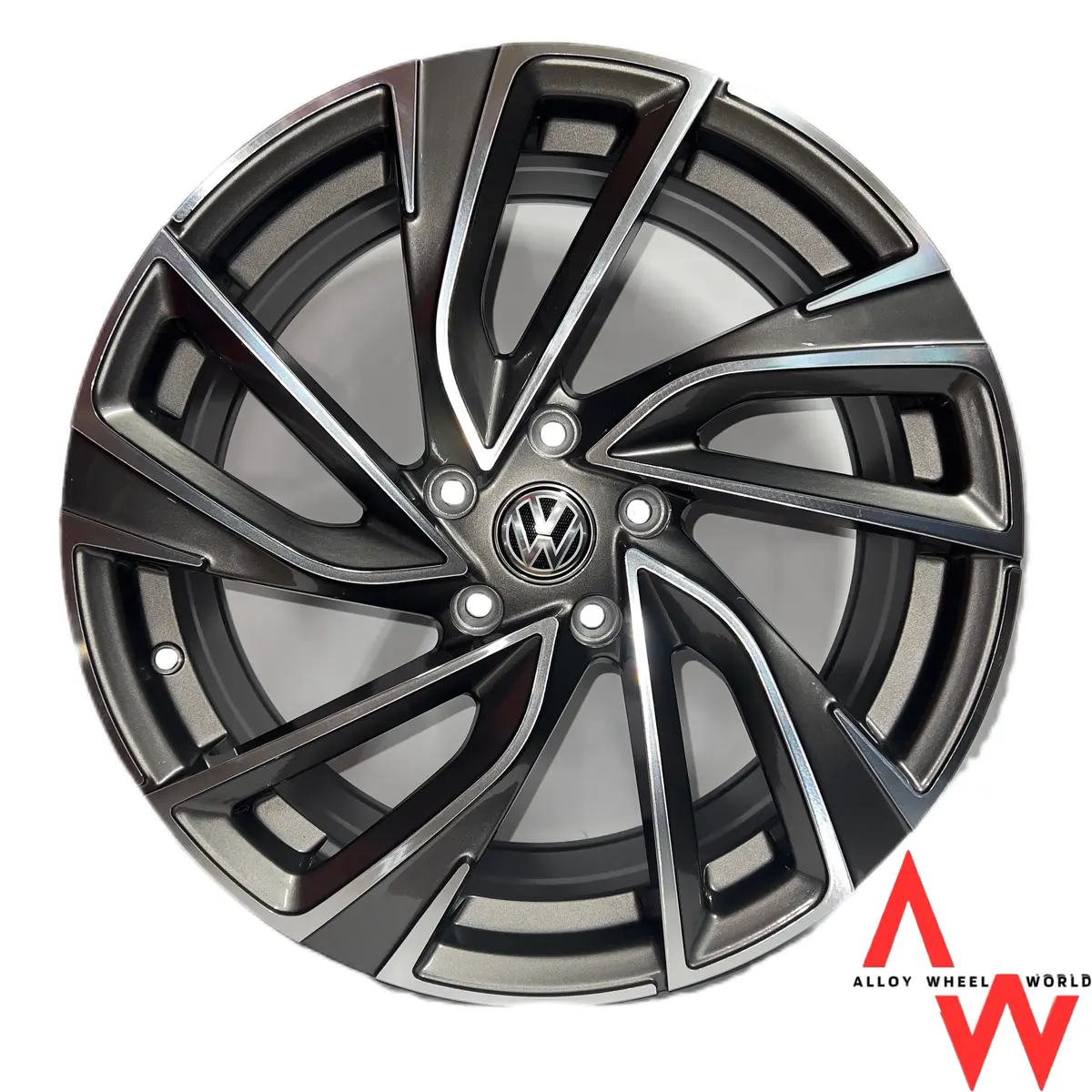 18" Vw Adelaide Gunmetal Polished 1