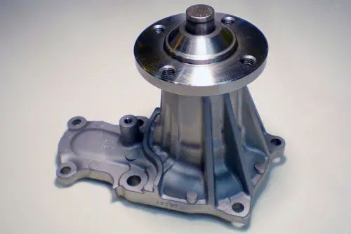 Gmb Water Pump For Lexus Is200, Toyota Altezza, Chaser, Crown - Gwt111a 1
