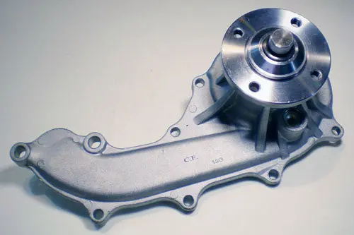 Gmb Water Pump For Toyota Dyna, Granvia, Hiace - Gwt131a 1