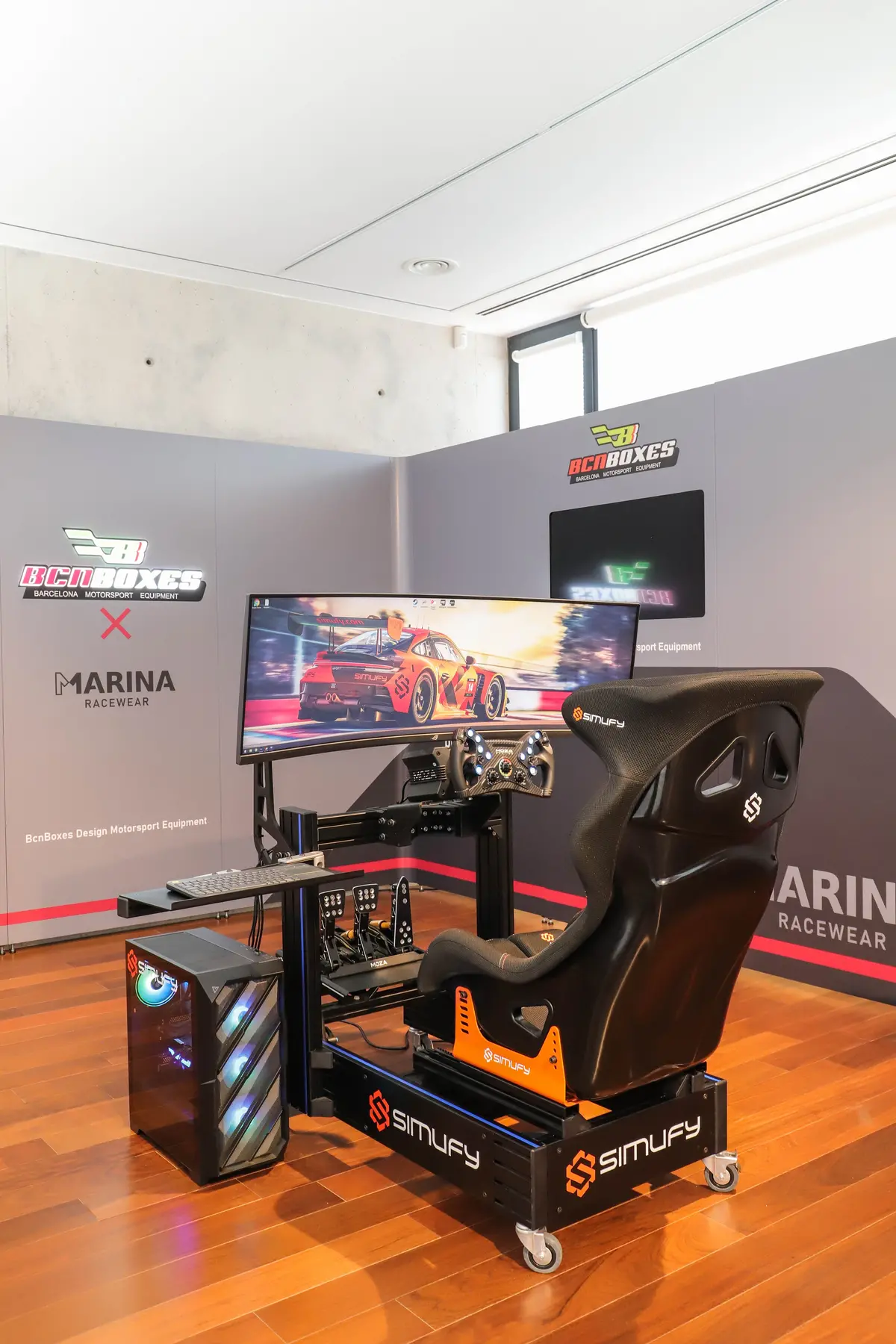 Simulador Simufy Gt1 Edición Marina Racewear 1