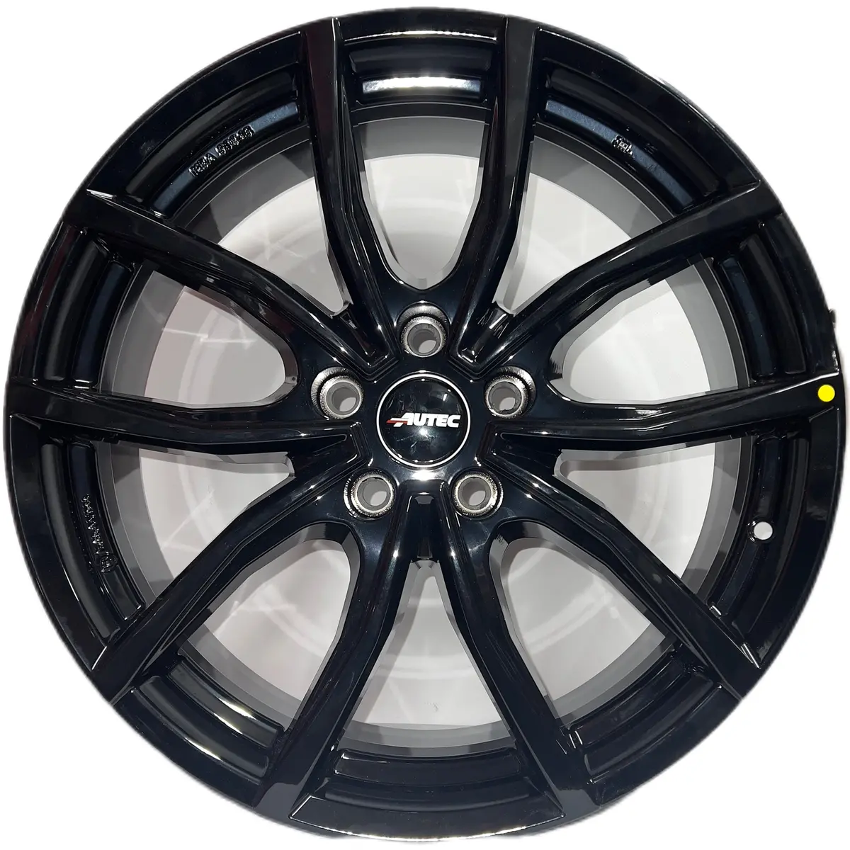 8X19 Autec Vidra Black 1