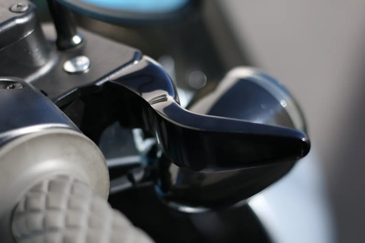 Speed-Kings 15-24 Softail Shorty Levers 3