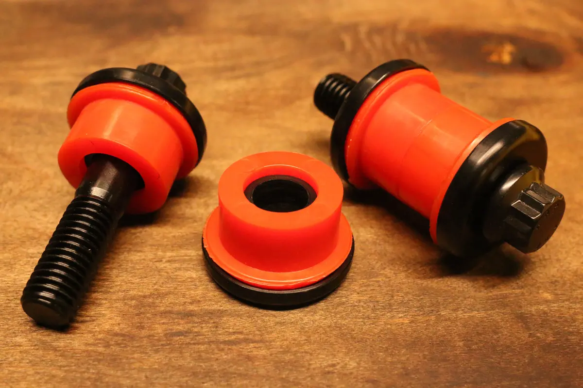 Speed-Kings Gooden Tite - Touring/Softail Riser Bushing 1