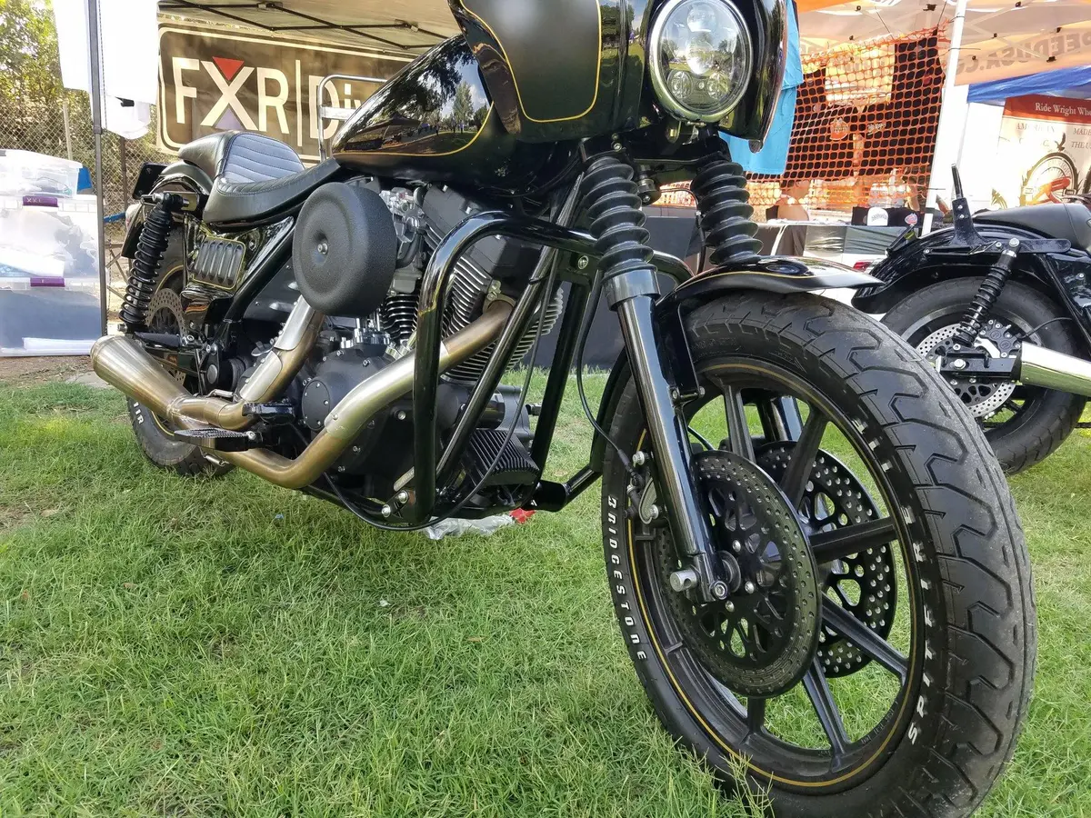 Fxr Division Narrow Crash Bar (With Or Without Light Tabs) - Fxr 2