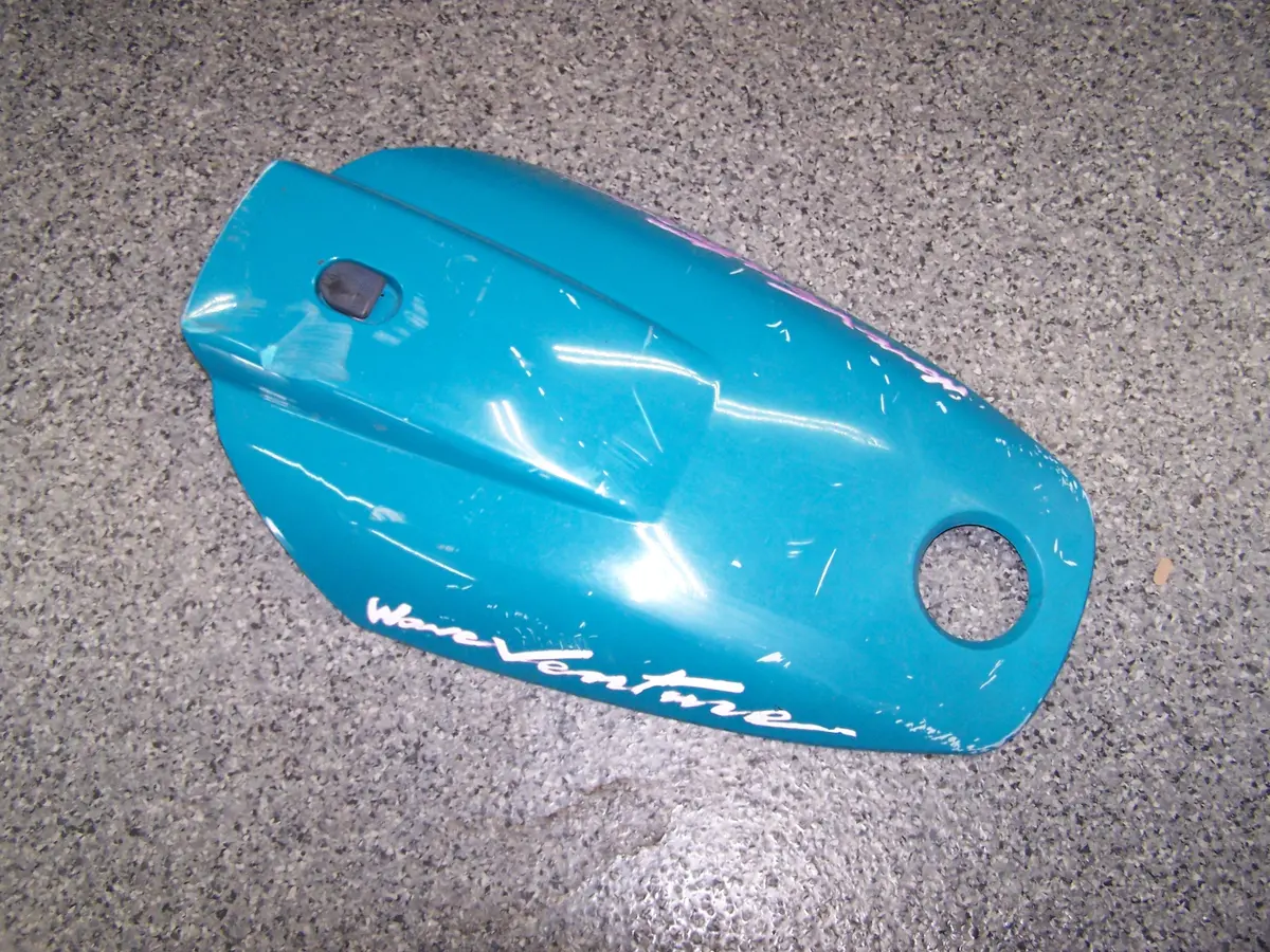 Used Hood, Yamaha Wave Venture 1