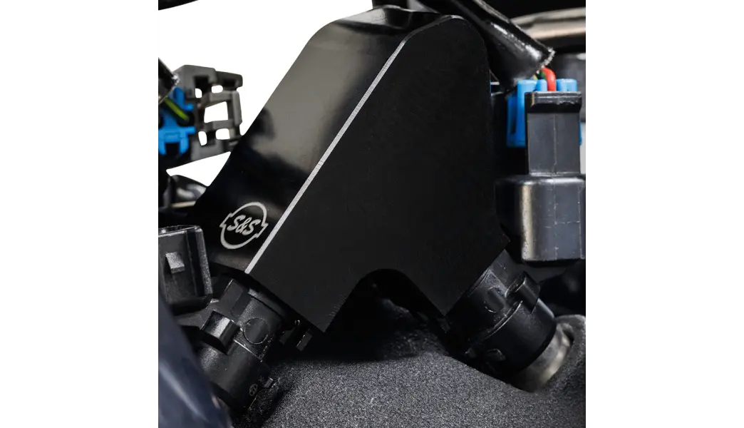 S&S Cycle Replacement Fuel Rail Kit - Black - M8 Softail 2