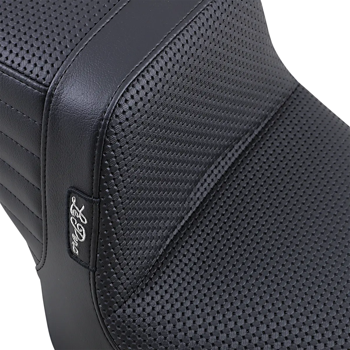 Le Pera Tailwhip Seat Sportster 10-22 2